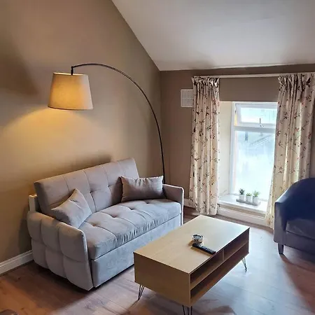 Apt. 2 - Town Centre