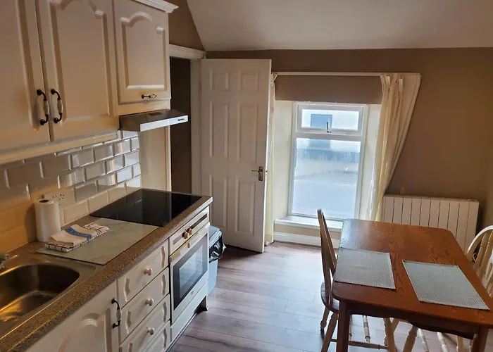 Apt. 2 - Town Centre Bagenalstown